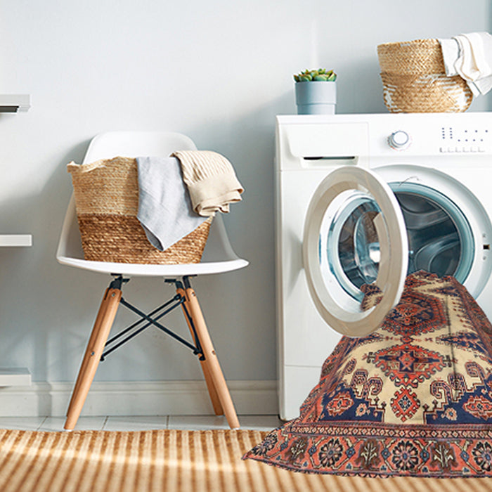 Machine Washable Traditional Tangerine Pink Rug in a Washing Machine, wshtr4351