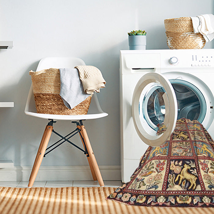 Machine Washable Traditional Brown Red Rug in a Washing Machine, wshtr4382