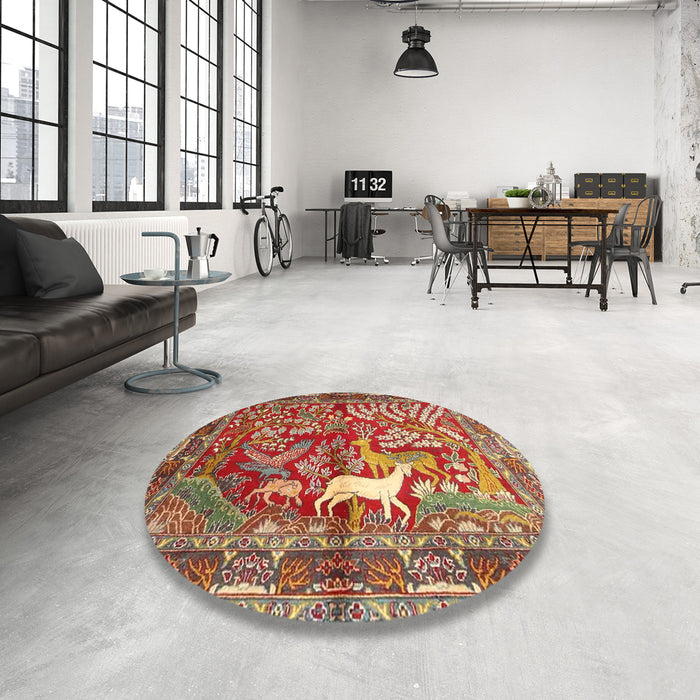 Round Traditional Brown Persian Rug in a Office, tr4402