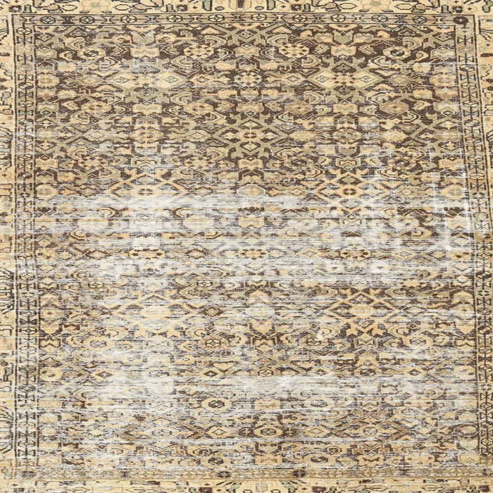 Round Machine Washable Traditional Dark Almond Brown Rug, wshtr4404