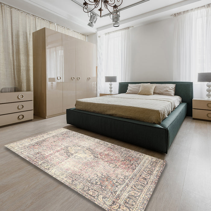 Traditional Wheat Beige Persian Rug in a Bedroom, tr4468