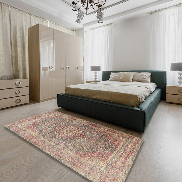 Traditional Dark Gold Brown Persian Rug in a Bedroom, tr4470