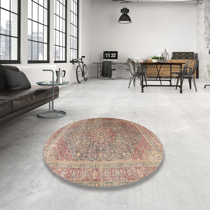 Round Traditional Dark Gold Brown Persian Rug in a Office, tr4470