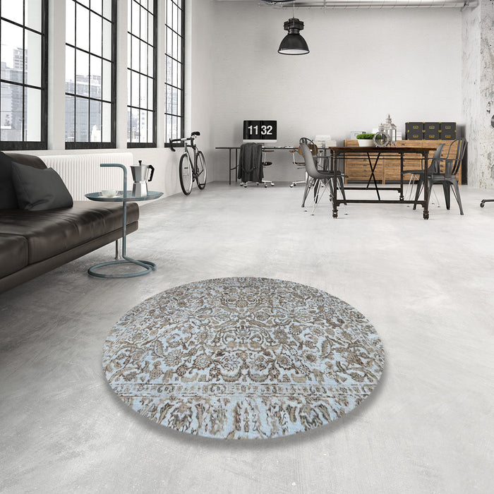 Round Traditional Army Brown Persian Rug in a Office, tr4476