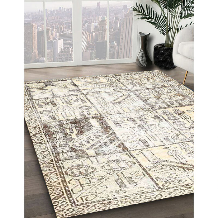 Machine Washable Traditional Champagne Beige Rug in a Family Room, wshtr4542