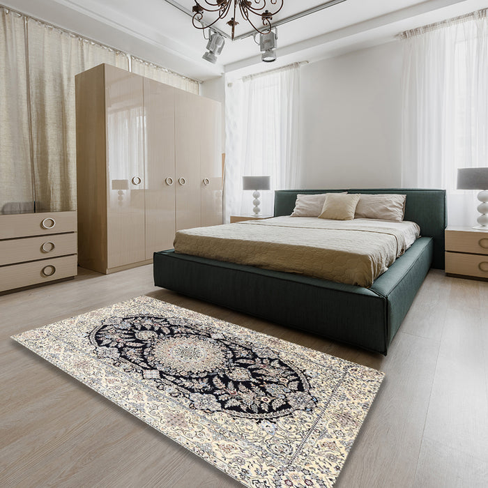 Traditional Carbon Gray Medallion Rug in a Bedroom, tr4587