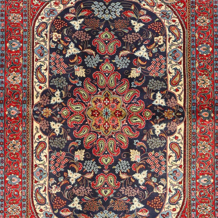 Machine Washable Traditional Saffron Red Rug, wshtr4608