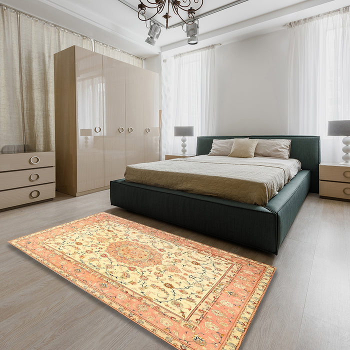 Traditional Sun Yellow Medallion Rug in a Bedroom, tr4628