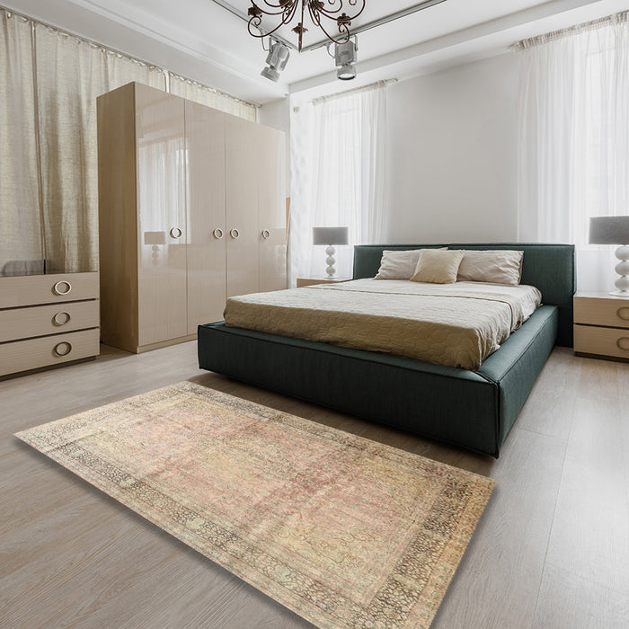 Traditional Brown Persian Rug in a Bedroom, tr4630