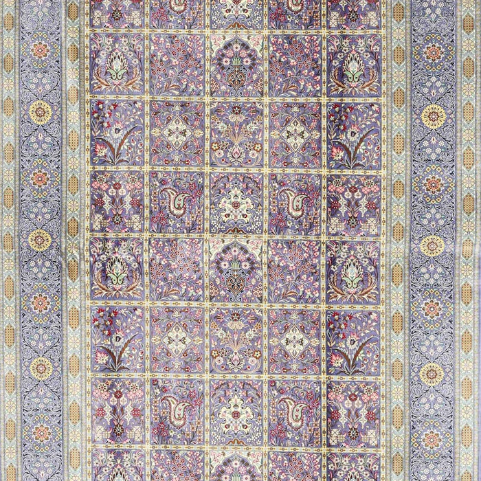 Machine Washable Traditional Pale Silver Gray Rug, wshtr4678