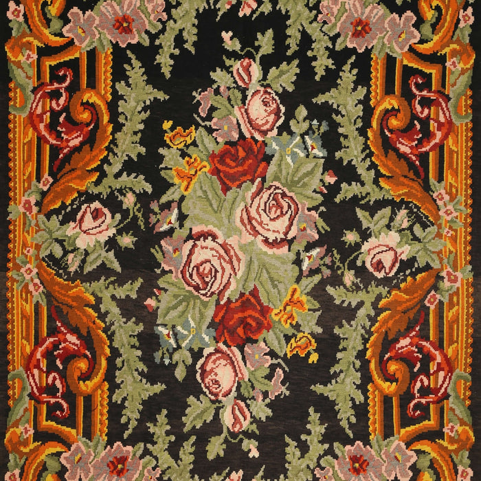 Traditional Cinnamon Brown Medallion Rug, tr474