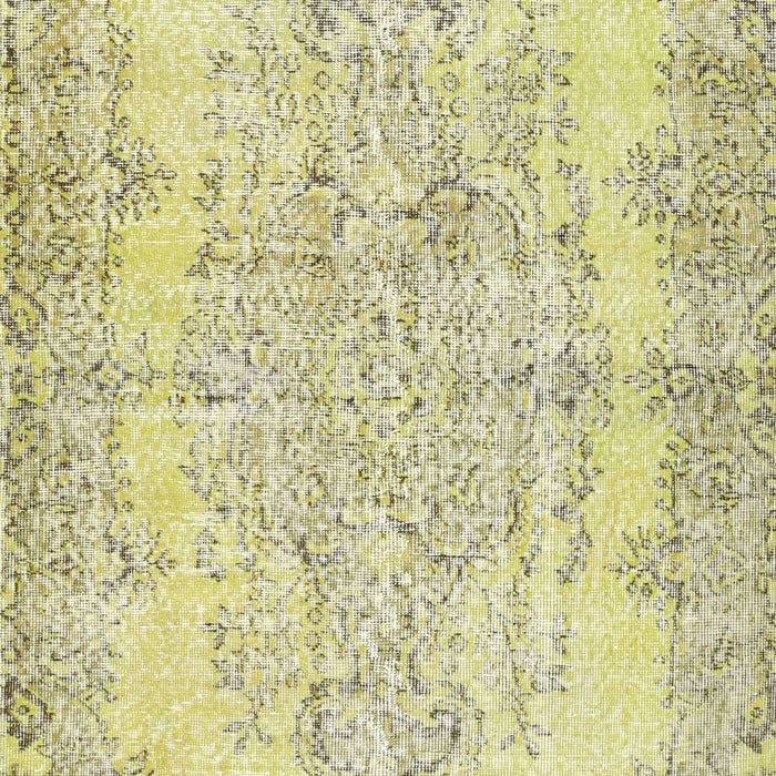 Machine Washable Traditional Gold Rug, wshtr477