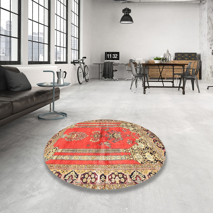 Round Machine Washable Traditional Sandy Brown Rug in a Office, wshtr4798