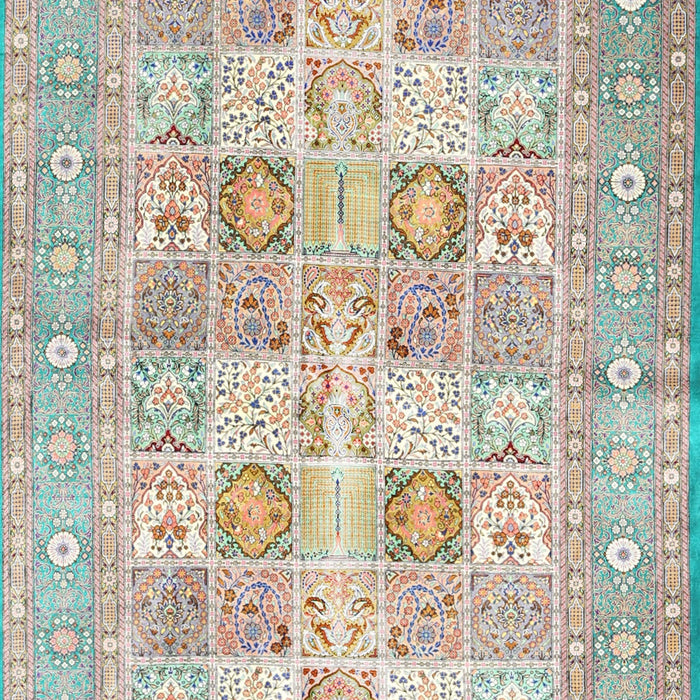 Machine Washable Traditional Pale Silver Gray Rug, wshtr4829