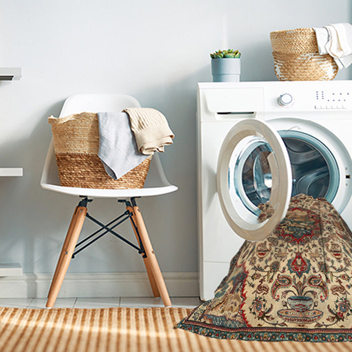Machine Washable Traditional Sangria Brown Rug in a Washing Machine, wshtr503
