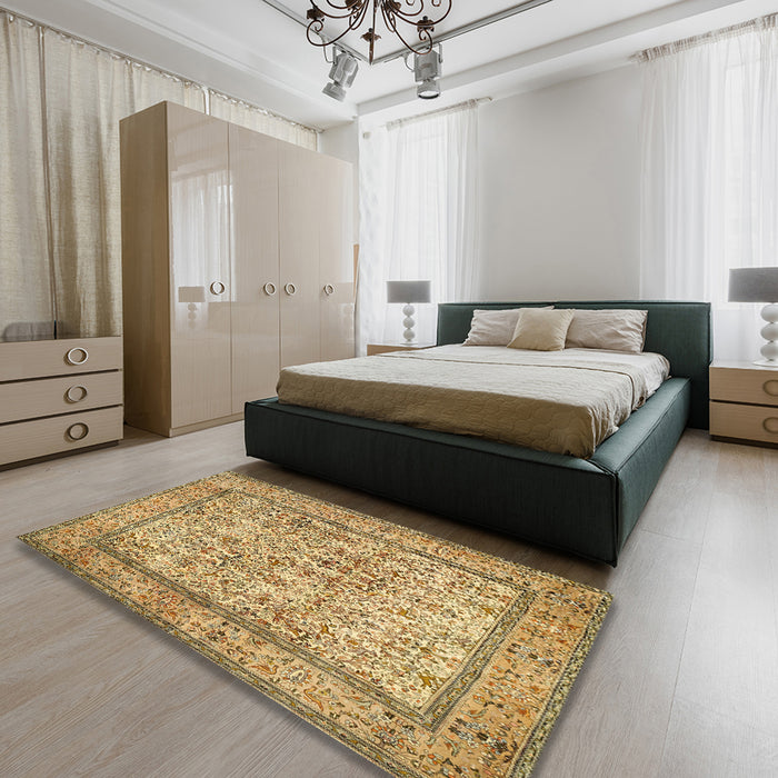 Traditional Chrome Gold Yellow Persian Rug in a Bedroom, tr529
