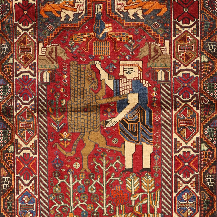 Traditional Red Animal Rug, tr625