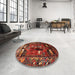 Round Machine Washable Traditional Gold Brown Rug in a Office, wshtr631