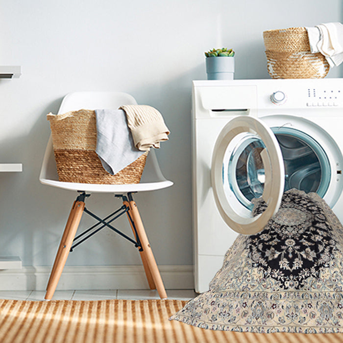 Machine Washable Traditional Gray Rug in a Washing Machine, wshtr728