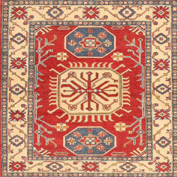 Round Machine Washable Traditional Red Rug, wshtr737