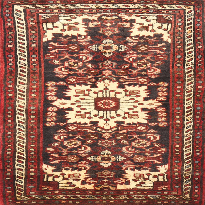 Square Traditional Red Persian Rug, tr768