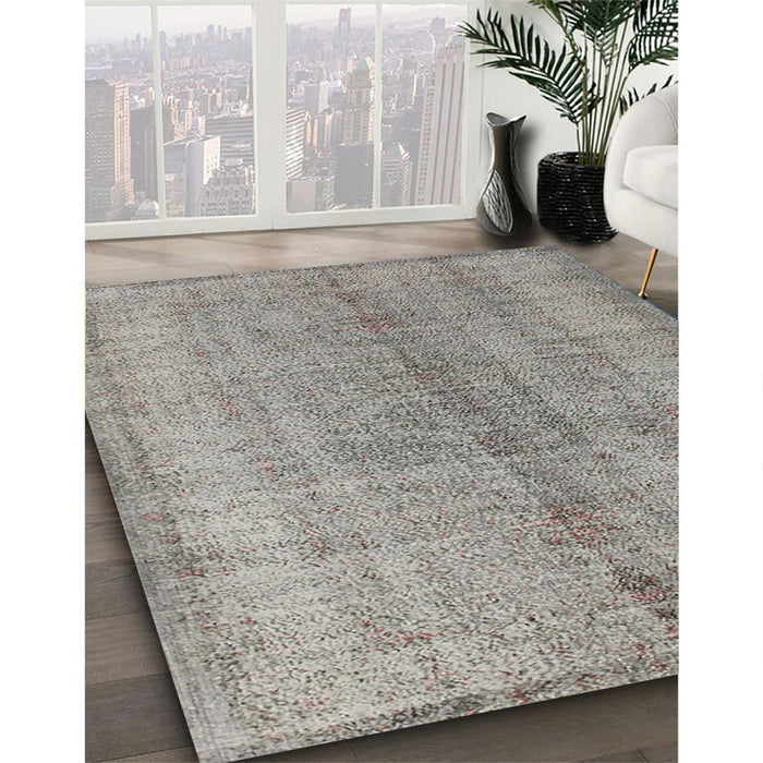 Machine Washable Traditional Dark Gray Rug in a Family Room, wshtr772