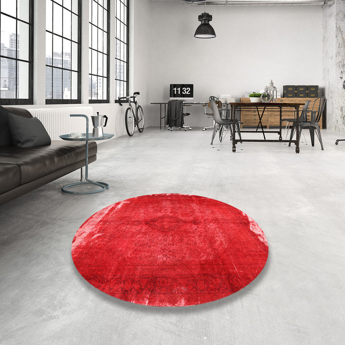 Round Machine Washable Traditional Red Rug in a Office, wshtr781
