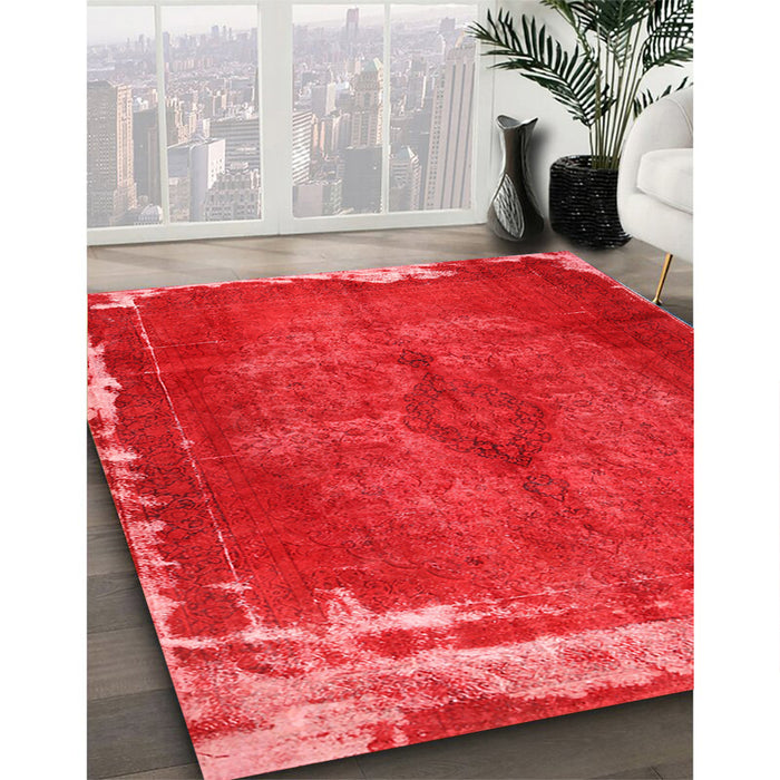Traditional Red Persian Rug in Family Room, tr781