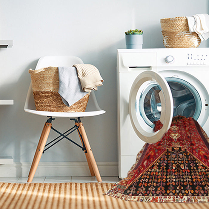 Machine Washable Traditional Tomato Red Rug in a Washing Machine, wshtr837