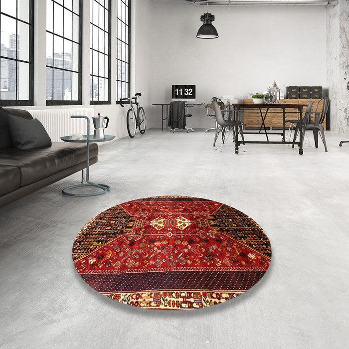 Round Traditional Red Persian Rug in a Office, tr837