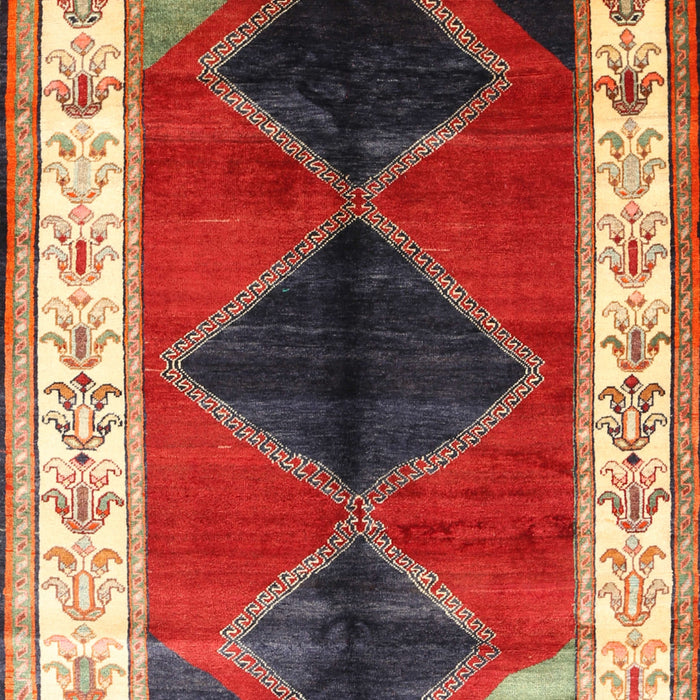 Machine Washable Traditional Fire Brick Red Rug, wshtr839