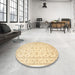 Round Machine Washable Traditional Sun Yellow Rug in a Office, wshtr843