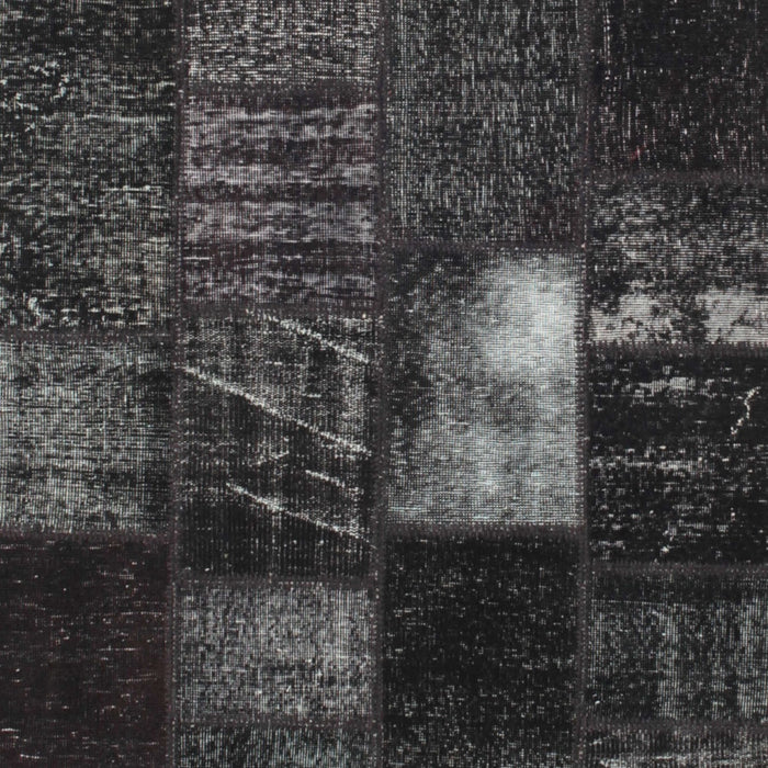 Machine Washable Traditional Charcoal Black Rug, wshtr875