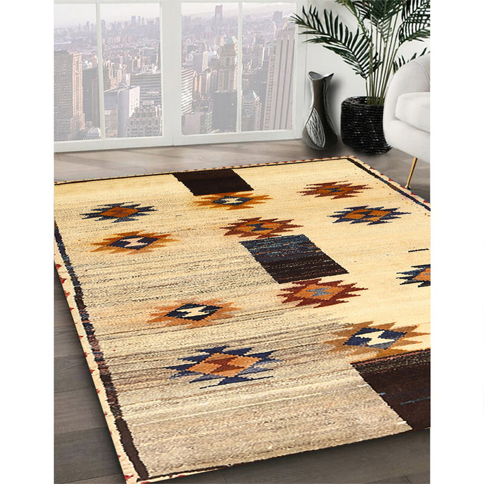 Machine Washable Traditional Gold Brown Rug in a Family Room, wshtr877