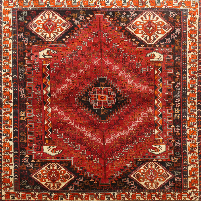 Round Machine Washable Traditional Gold Brown Rug, wshtr882