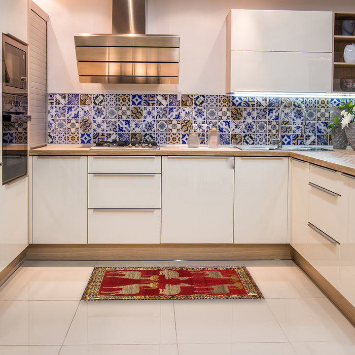 Traditional Red Persian Rug in a Kitchen, tr888