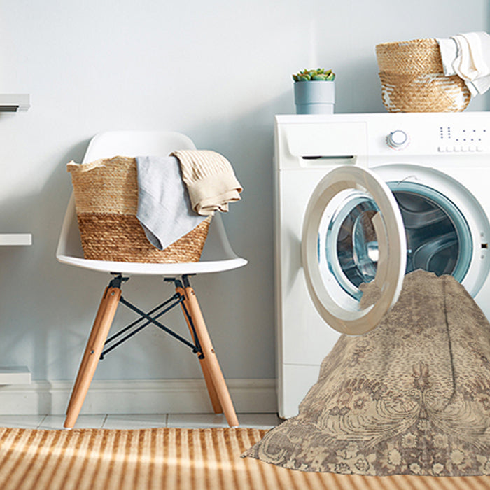 Machine Washable Traditional Orange Salmon Pink Rug in a Washing Machine, wshtr919