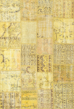 Machine Washable Traditional Chrome Gold Yellow Rug, wshtr935