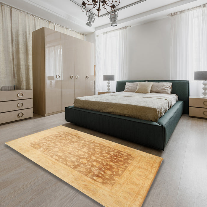 Traditional Dark Orange Persian Rug in a Bedroom, tr944