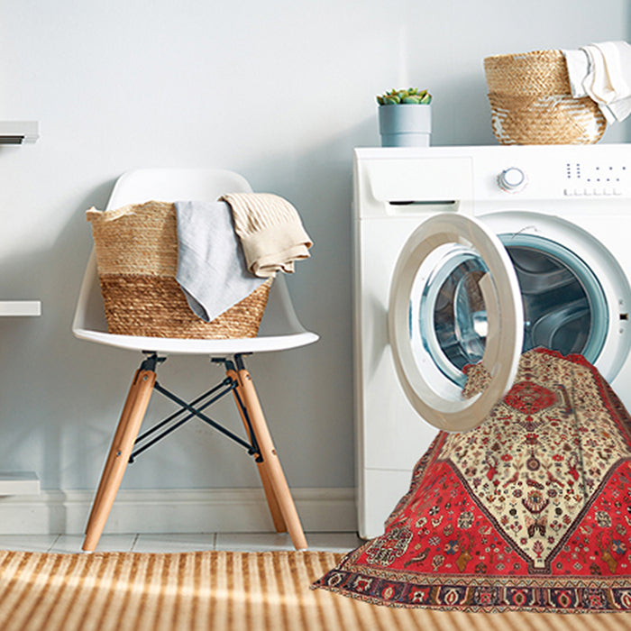 Machine Washable Traditional Tomato Red Rug in a Washing Machine, wshtr971
