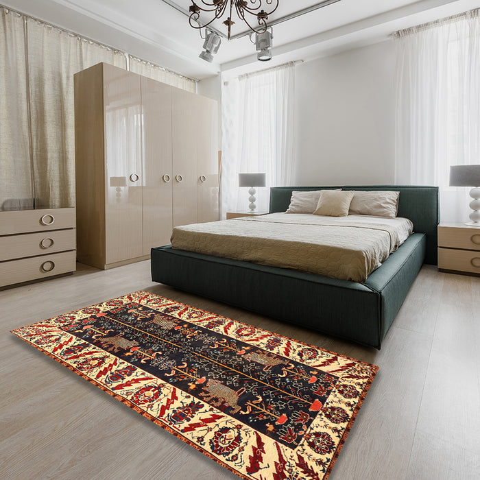 Traditional Metallic Gold Persian Rug in a Bedroom, tr977