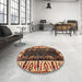 Round Traditional Metallic Gold Persian Rug in a Office, tr977