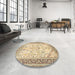 Round Machine Washable Traditional Khaki Gold Rug in a Office, wshtr985