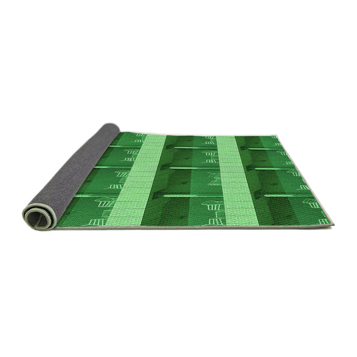 Thickness of Patterned Green Rug, pat1099grn