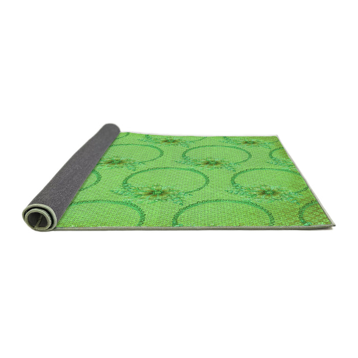 Thickness of Patterned Emerald Green Rug, pat1263grn