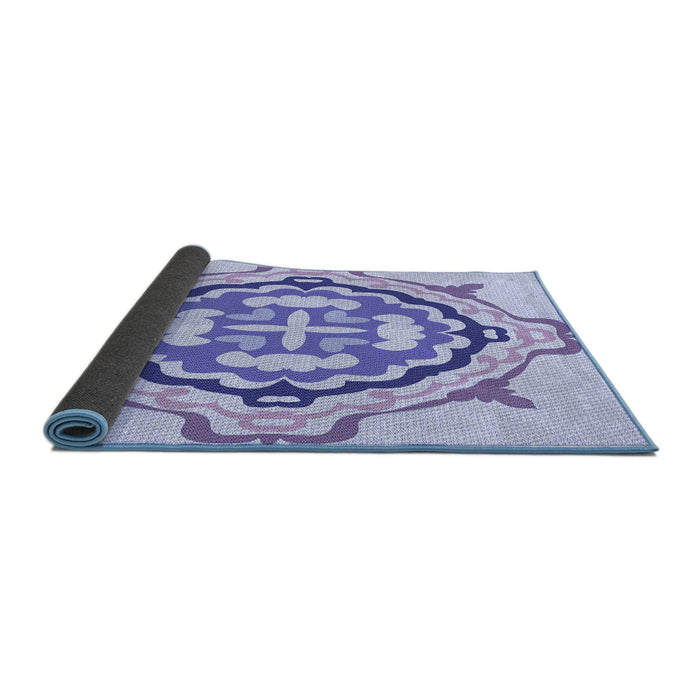 Thickness of Patterned Blue Rug, pat1295blu