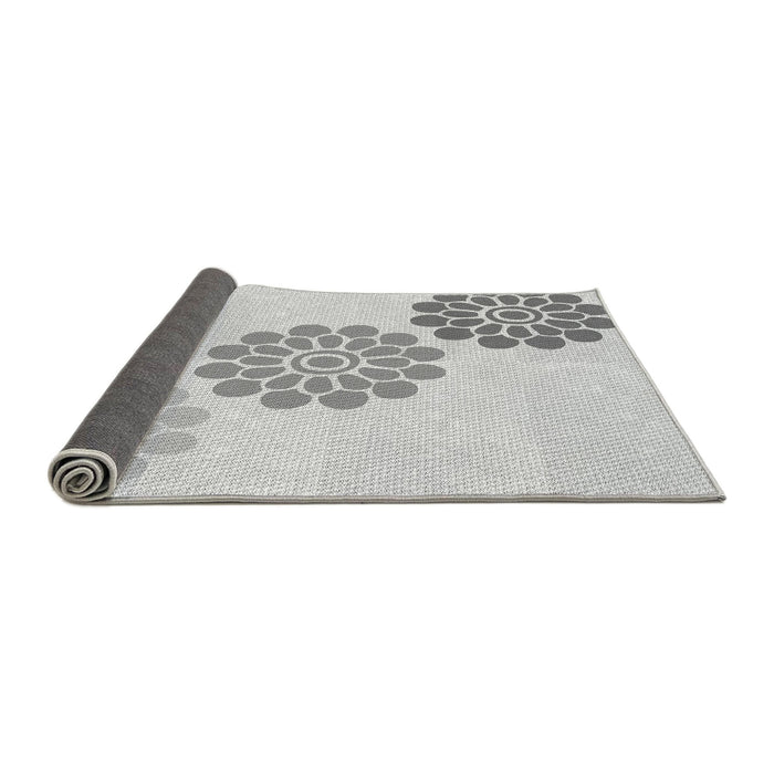Thickness of Patterned Platinum Gray Rug, pat1313gry