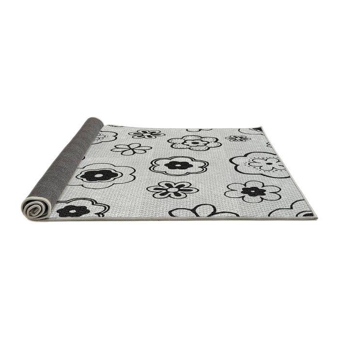 Thickness of Patterned Gray Rug, pat1314gry
