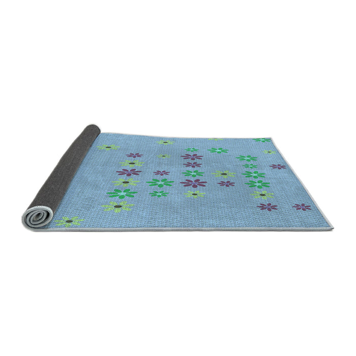Thickness of Patterned Iceberg Blue Rug, pat1319lblu