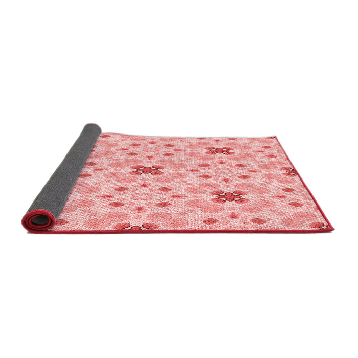 Thickness of Patterned Red Rug, pat1331rd